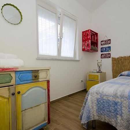 Lo Scorcio Sul Mare Apartment Marina di San Vito Luaran gambar