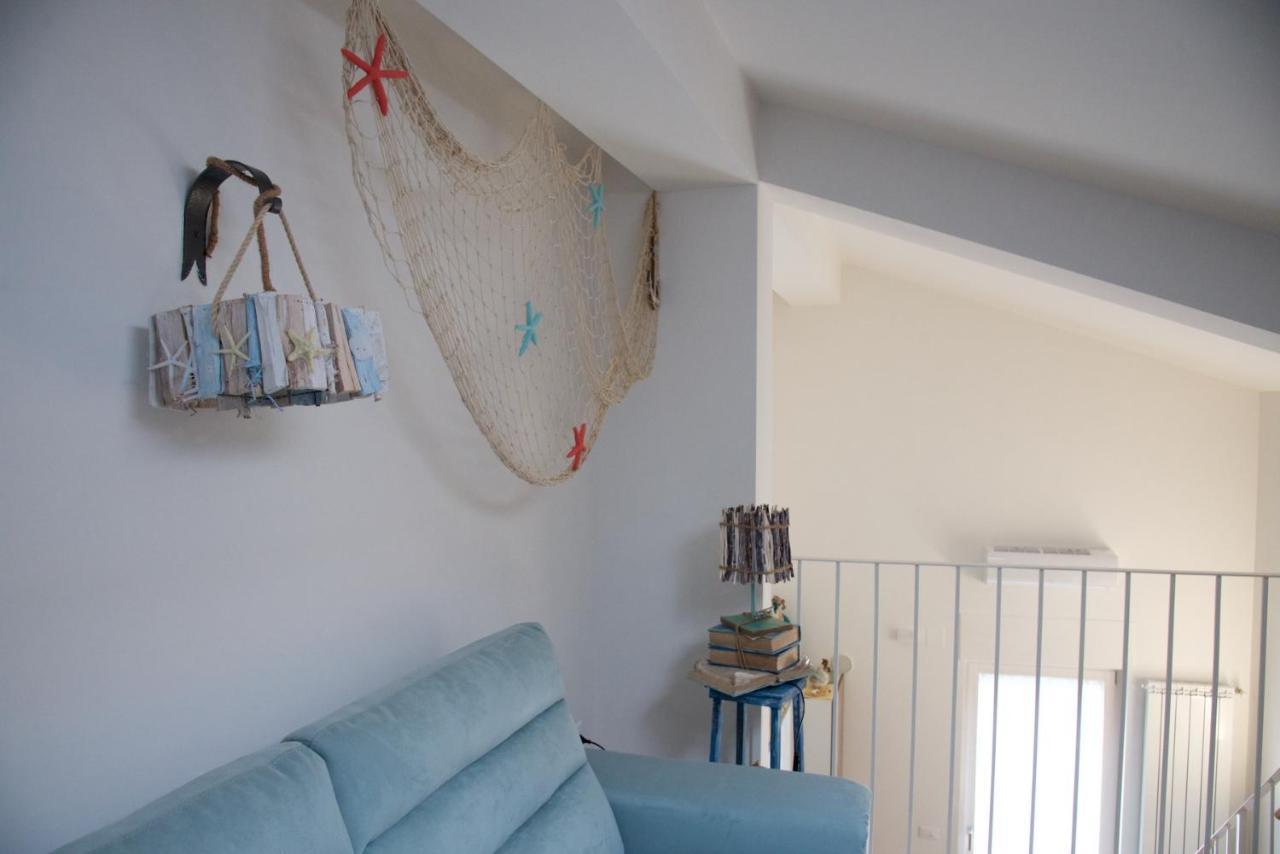 Lo Scorcio Sul Mare Apartment Marina di San Vito Luaran gambar